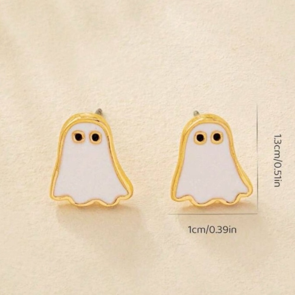 NEW Dainty Ghost stud Earrings - Boutique - Picture 3 of 4